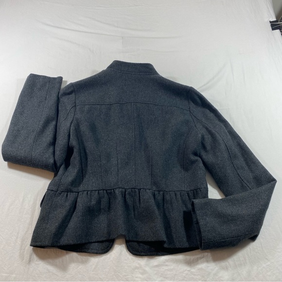 Wool Clasp button Cropped Jacket Gray wool blend Textured Women’s jacket Medium - Picture 9 of 14